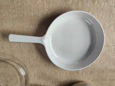 25CM DIA. CORNING FRYING PAN WITH GLASS LID