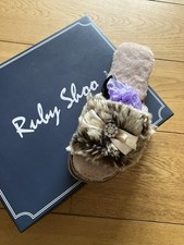 Brand new Ruby Shoo ladies