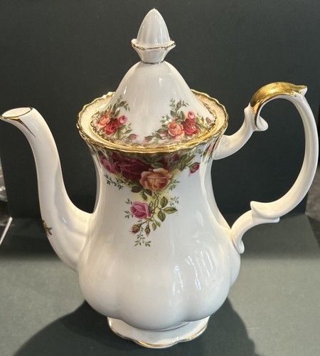 Vintage royal albert - vintage, old