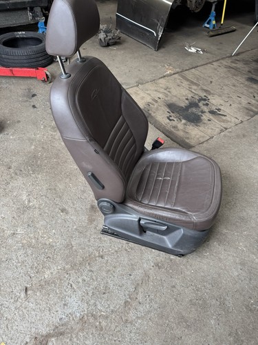 Skoda yeti front - skoda, right