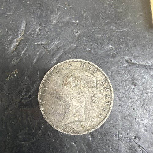 Queen victoria - queen,