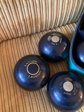 THOMAS TAYLOR Short Mat Bowls