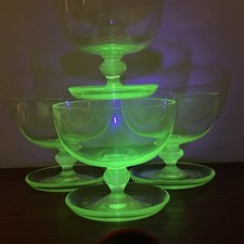 set of four uranium vaseline Fine Glass art deco Sherbet/ Dessert’s bowls