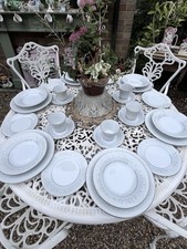 Liling Fine China Young Shen 24 Piece Diner Set 