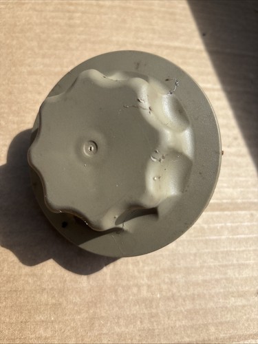 Rover spare wheel - 75, securing