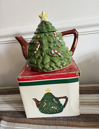 Vintage retro christmas tree - christmas,