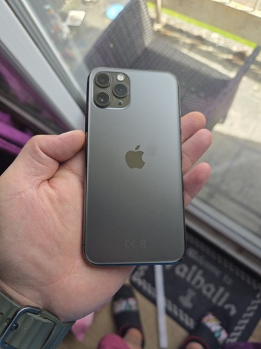Apple iphone pro - apple,