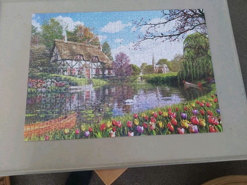 Whsmith 1000 piece puzzle - whsmith, 1000-piece