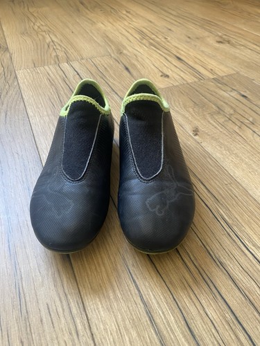 Puma kids football boots uk13 - puma,