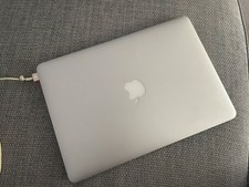 Apple Macbook Air 2015 13 inch silver excellent condition 