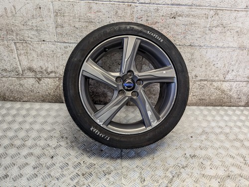 Volvo v40 2016 inch alloy - volvo,