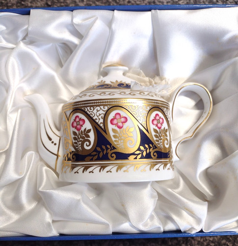 Spode fine bone china teapot - spode,