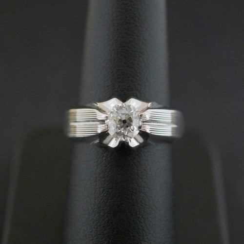 18ct white gold - (agj), 0.74ct