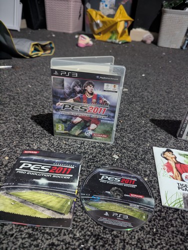 Ps3 games bundle pes - , 2011
