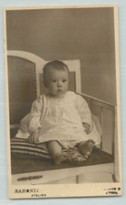 POSTCARD (small) baby sat in