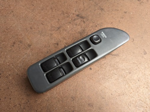 Mitsubishi front window - mitsubishi,