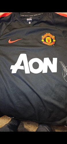 Ruud van nistelrooy - van, signed