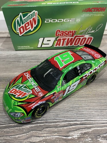 Casey atwood dodge - 1:24,
