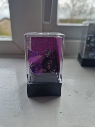 Chessex polyhedral dice set - polyhedral,