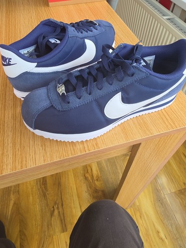 Nike cortez size 5 - nike,