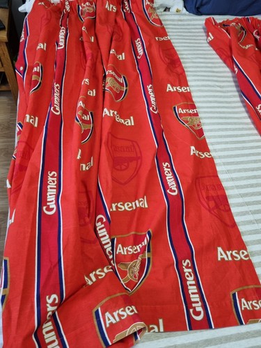 Pair official arsenal - official,