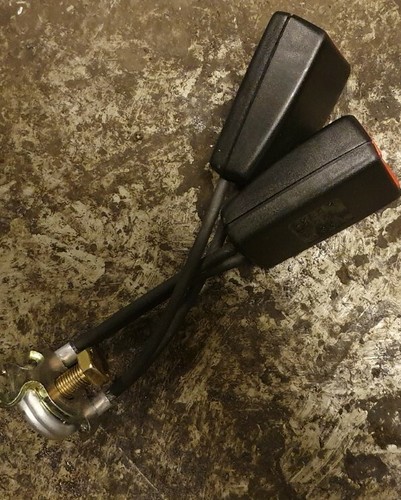 Mercedes w202 rear seat belt - mercedes,