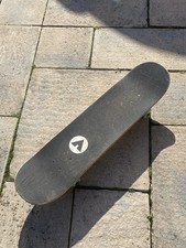 Black skateboard Air Walk 80