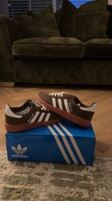 Brown  And White Spezial