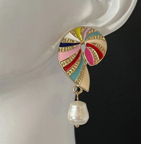 Nautilus shell earrings gold - shell,