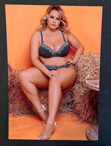 Photo hot sexy beautiful buxom - photo,