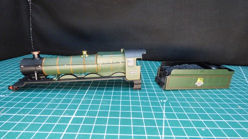 Hornby hall loco - hornby, tender