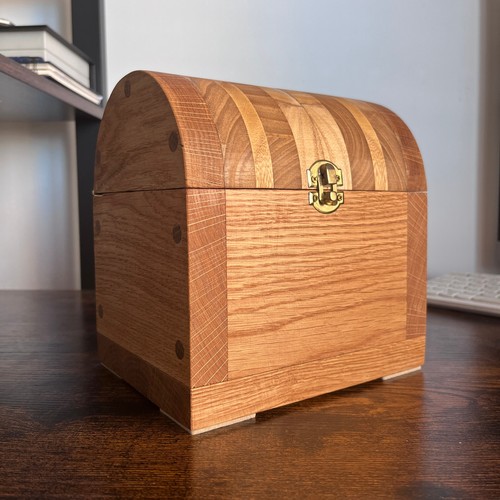 Solid oak wood treasure - oak, chest