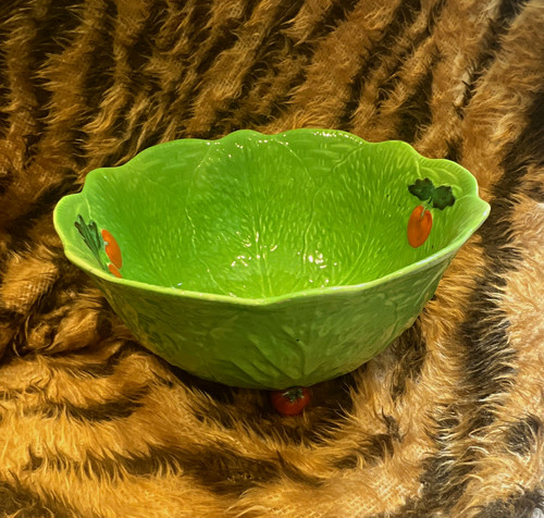 Green cabbage leaf red tomato - cabbage, leaf,