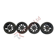 OZ RACING ALLOY WHEELS & TYRES SET OF 4 (215/45R17) 17'' BLACK