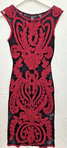 Phase eight black - eight, red