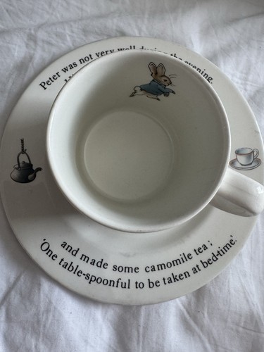 Peter rabbit wedgwood ceramic - rabbit,