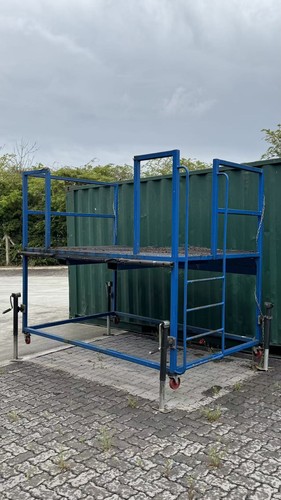 Lorry trailer mobile unloading - lorry,
