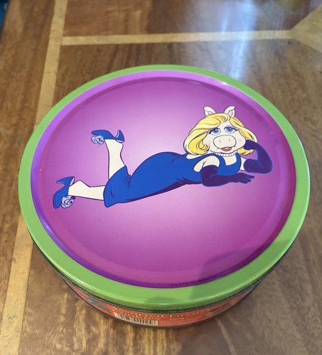 Miss piggy tin - miss, vintage