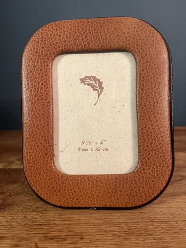 Picture frame leather - picture, (