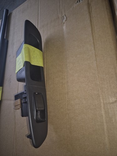 Drivers rear window - drivers,