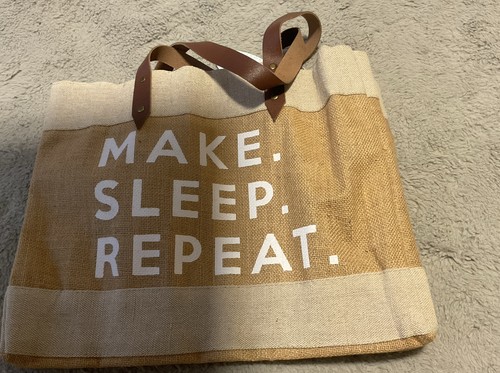 Large craft tote - make, sleep