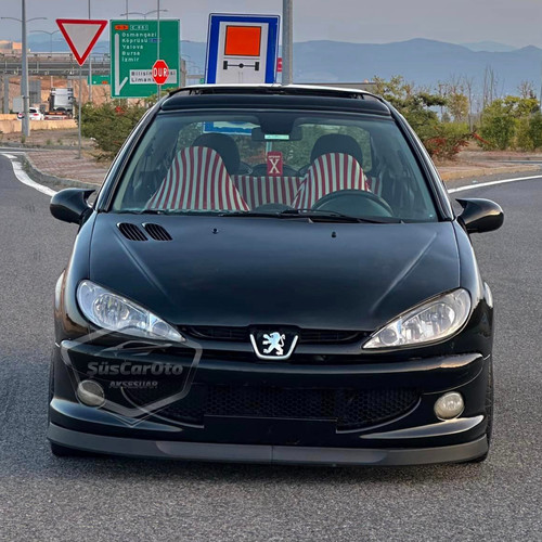 Front bumper lip splitter - front, 2