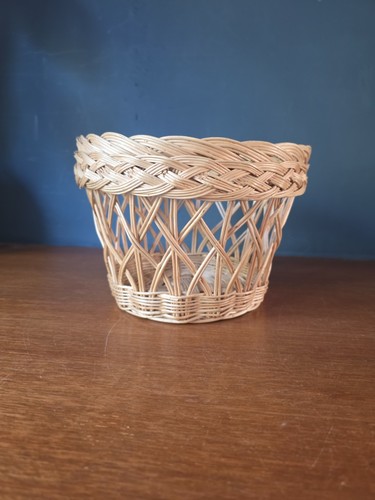 Vintage wicker planter - vintage, basket