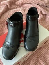 Reiker Ankle Boots  4.5 Navy