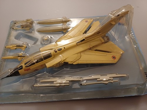 Fabbri diecast model - model, aircraft