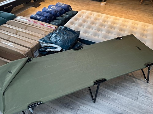 Brand new andes folding - new,