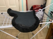 griffin nuumed gp high wither original fully lined sheepskin numnah blackfull