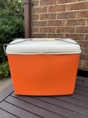 Vintage cool box - cool, retro