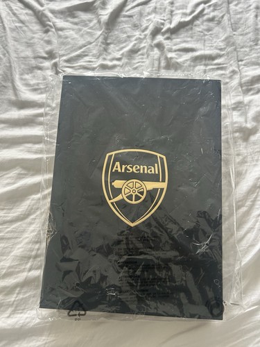 Arsenal signed shirt - arsenal,