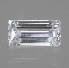 5A White / Clear Baguette Cut